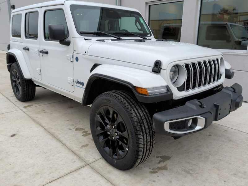 2025 Jeep Wrangler Sahara