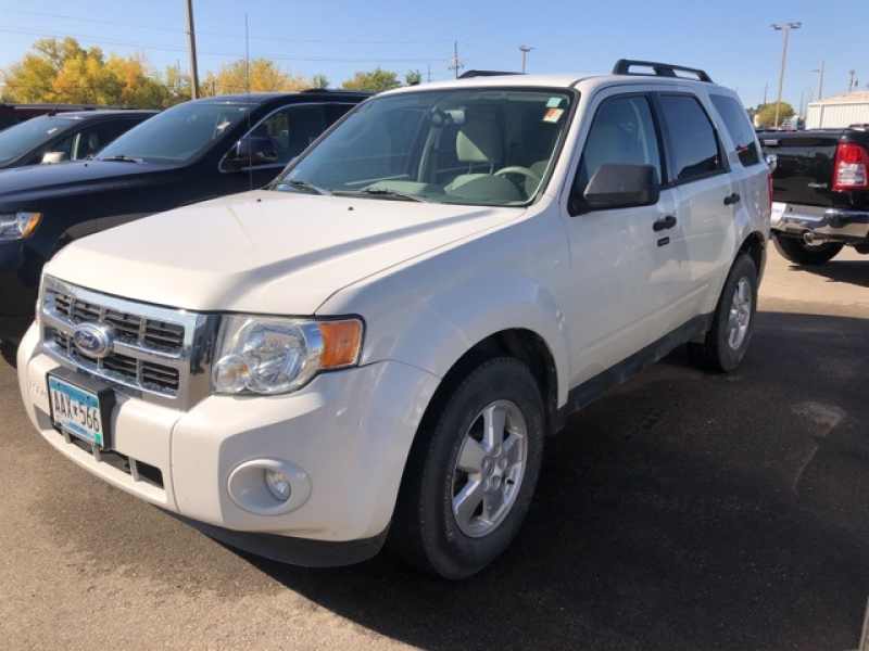 2011 Ford Escape White, 140K miles White 2011 Ford Escape Car for