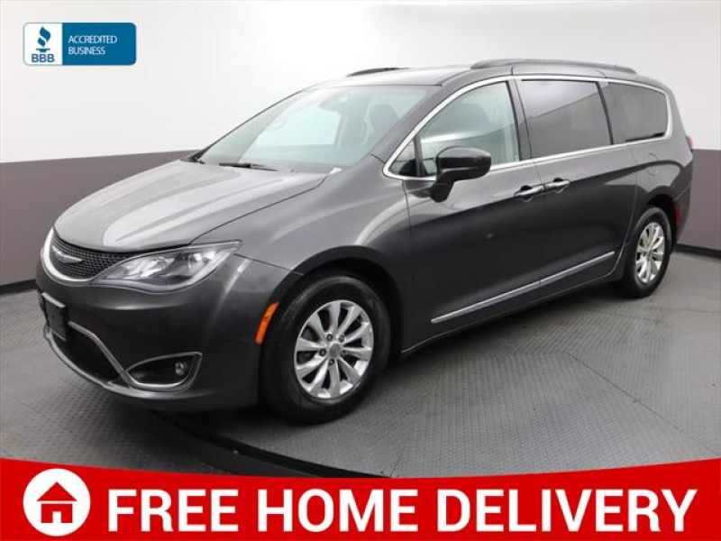 2017 Chrysler Pacifica Gray, 44K miles | Grey 2017 Chrysler Pacifica ...