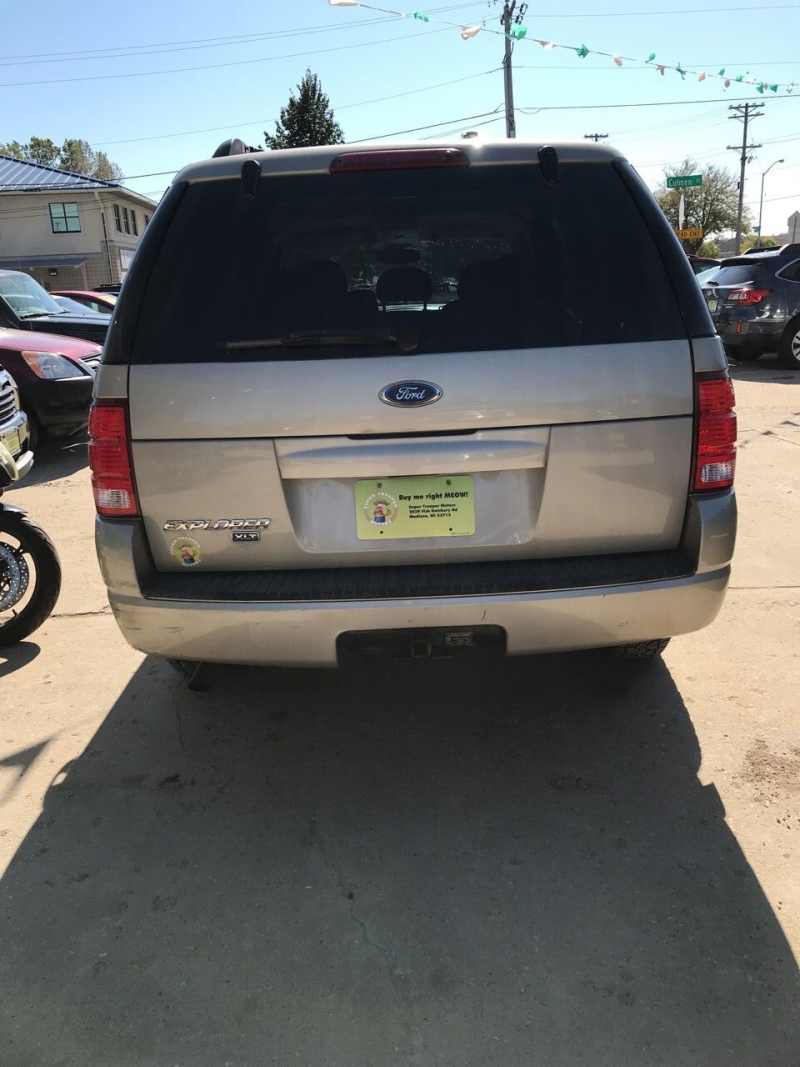 2004 Used Ford Explorer Xlt 4dr 4wd Suv 3 444 Near Madison Wi 53713 Carsoup explorer ford suv on 2004 Used Ford Explorer Xlt 4dr 4wd Suv 3 444 Near Madison Wi 53713 Carsoup