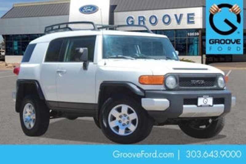 Used 2010 Toyota Fj Cruiser Suv Pricing For Sale Edmunds